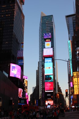 242dae_f52600813d8a41ac9274dc6d1bfc1741-mv2_d_3456_5184_s_4_2